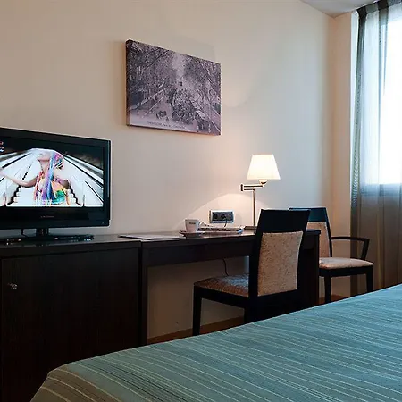 Hotell Tarraco Park 4*